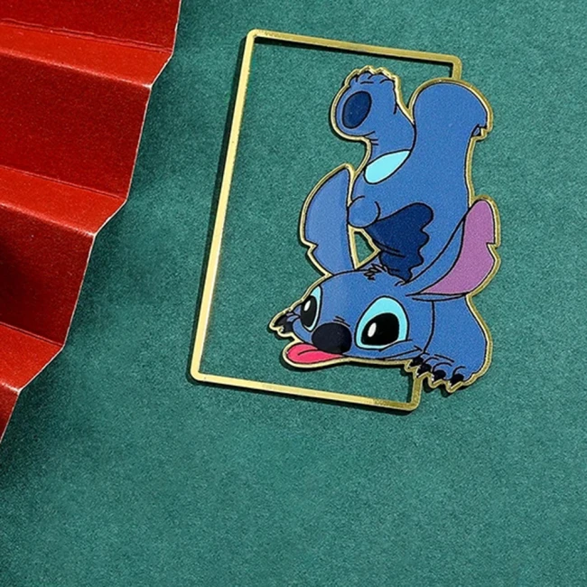 закладка с зажимом для книг