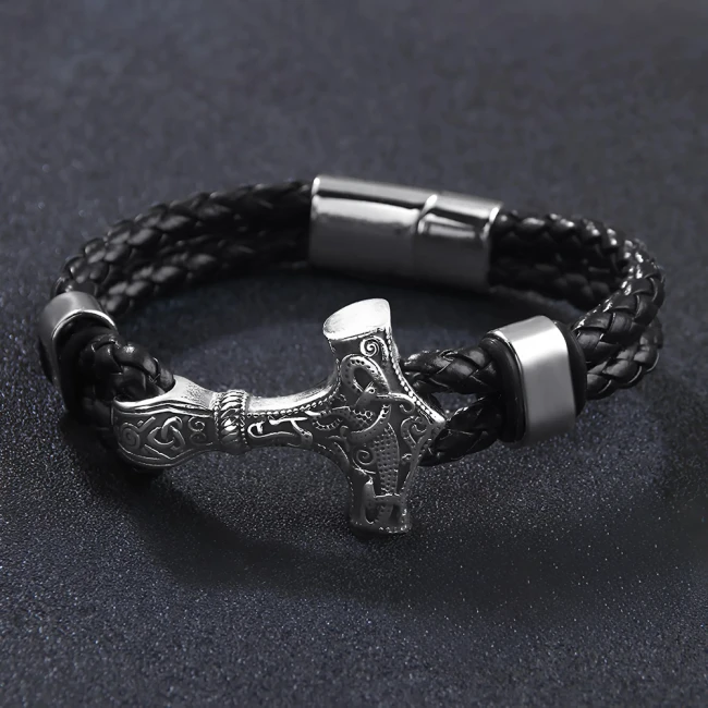 плетений чоловічий браслет