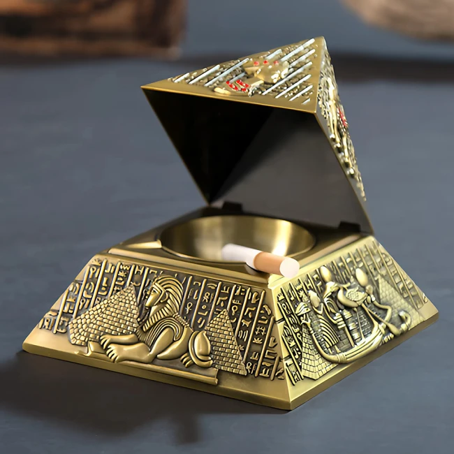 пепельница с крышкой для дома