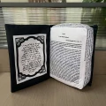 подушка у вигляді книги