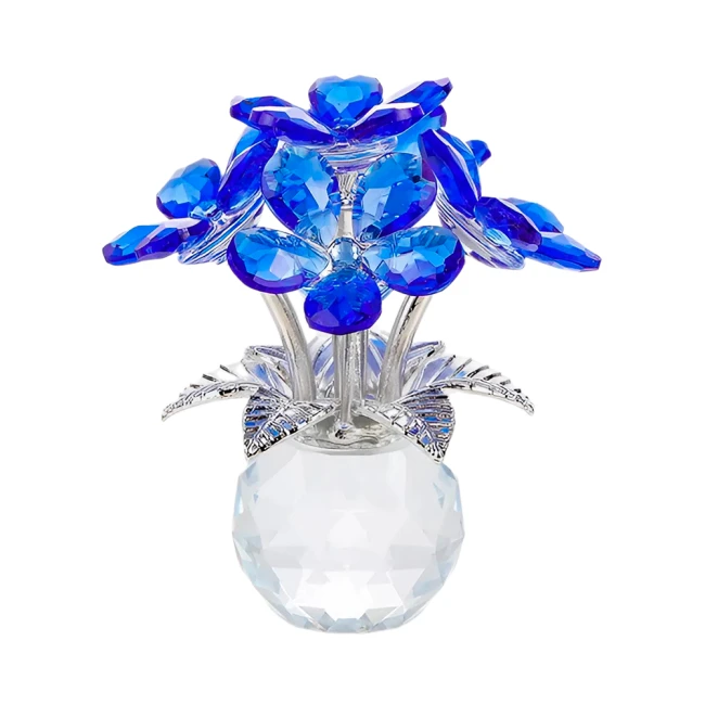 прозрачная статуэтка