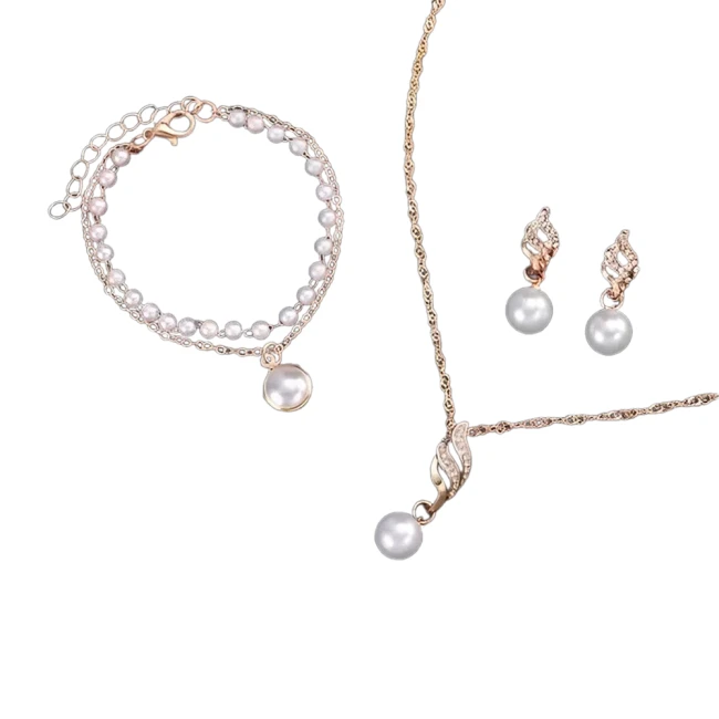 набор аксессуаров для женщины