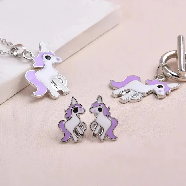 набір аксесуарів для дітей