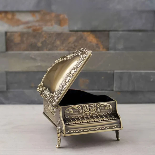 скринька для ювелірних виробів