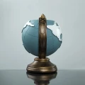 подставка в виде глобуса