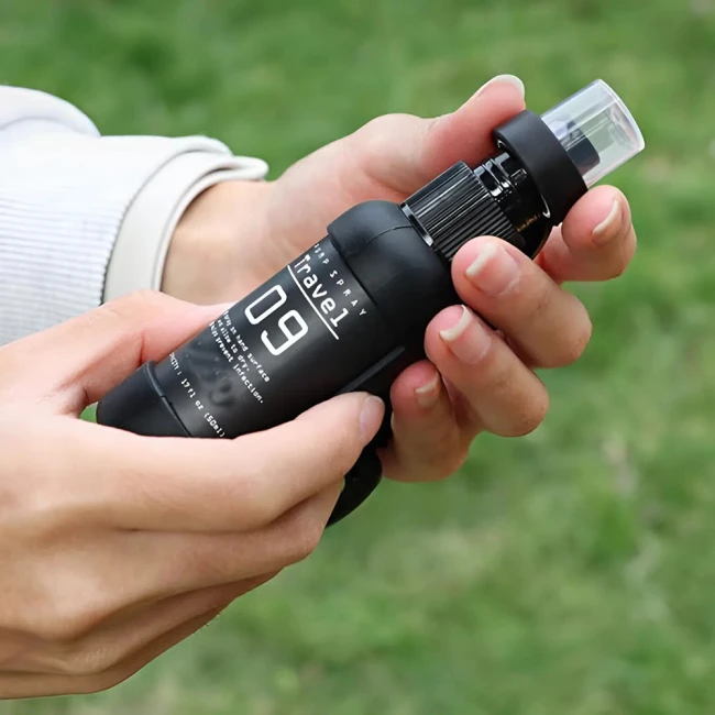 флакон с пульверизатором