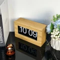 годинник, що перевертається