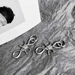 Сріблясті сережки у вигляді колючого дроту сріблясті сережки