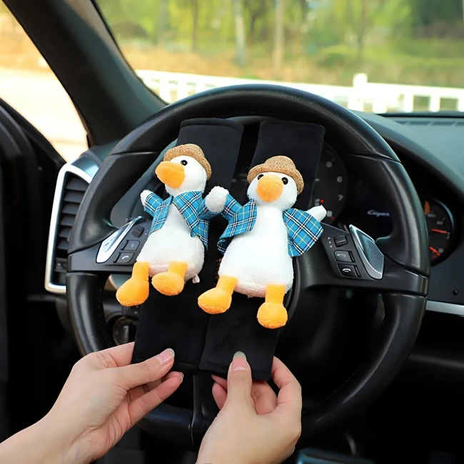 чохли на ремінь безпеки