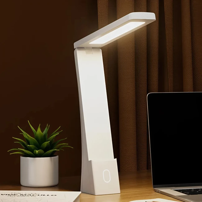 светодиодная настольная лампа