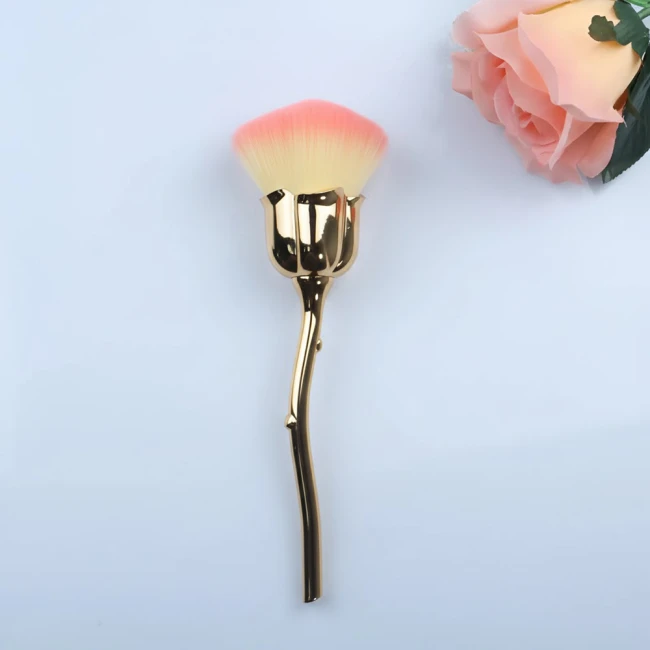 кисть для пудры