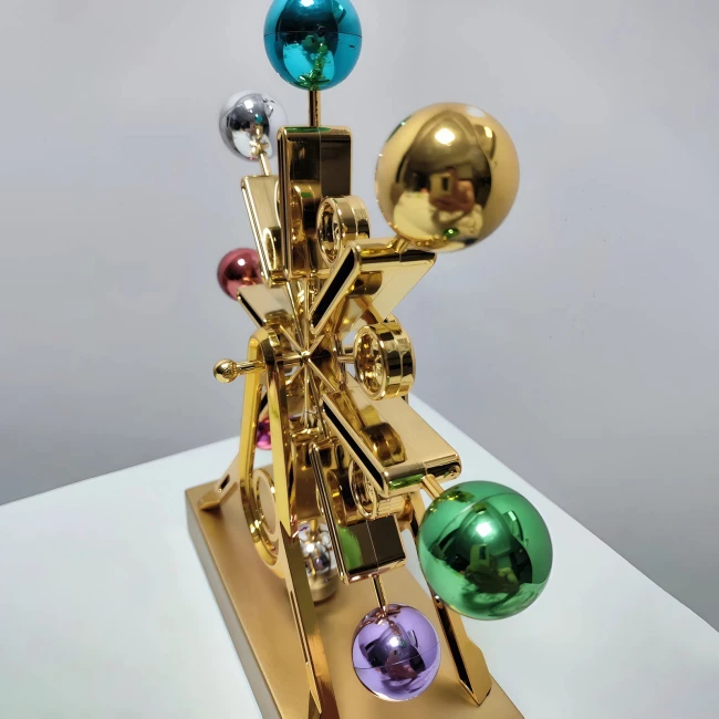 настольный вечный маятник