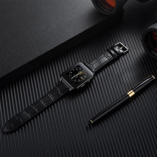 годинник телефон з сим картою x7