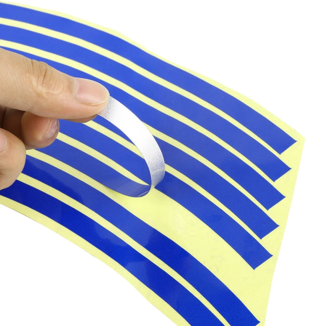 светоотражающие наклейки на обод колеса мотоцикла