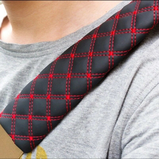 накладки на ремінь безпеки