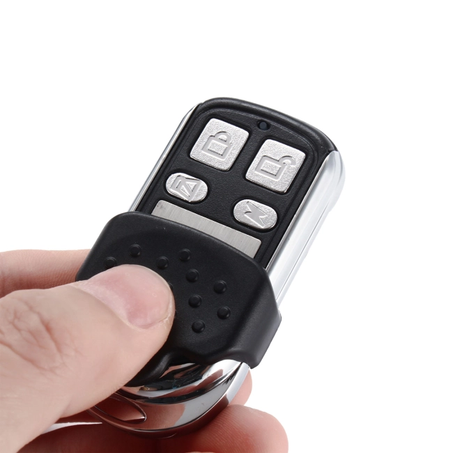 замок з пультом ду