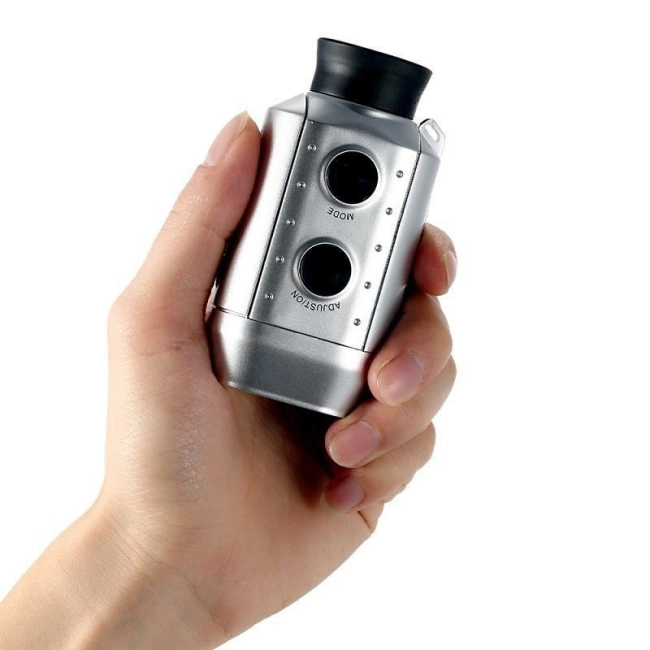 лазерний далекомір для гольфу