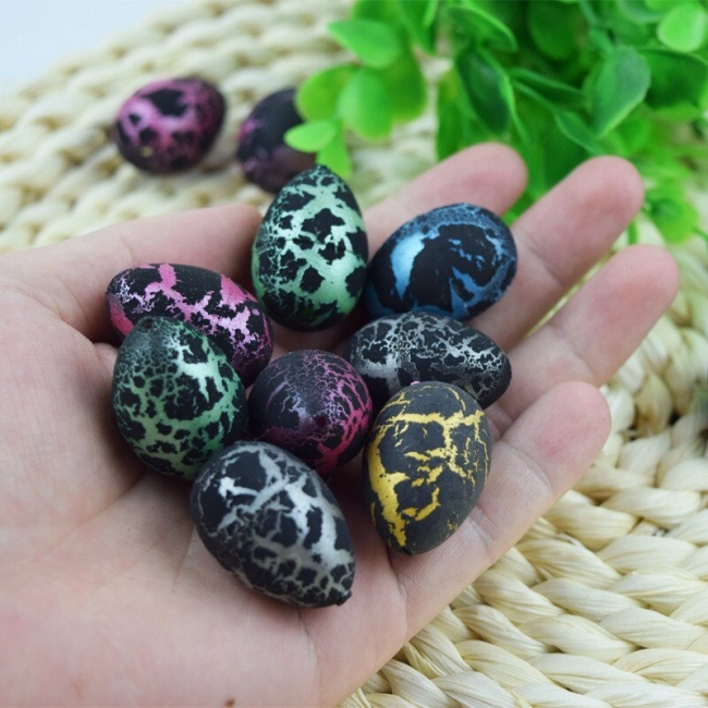 зростаючий динозавр у воді