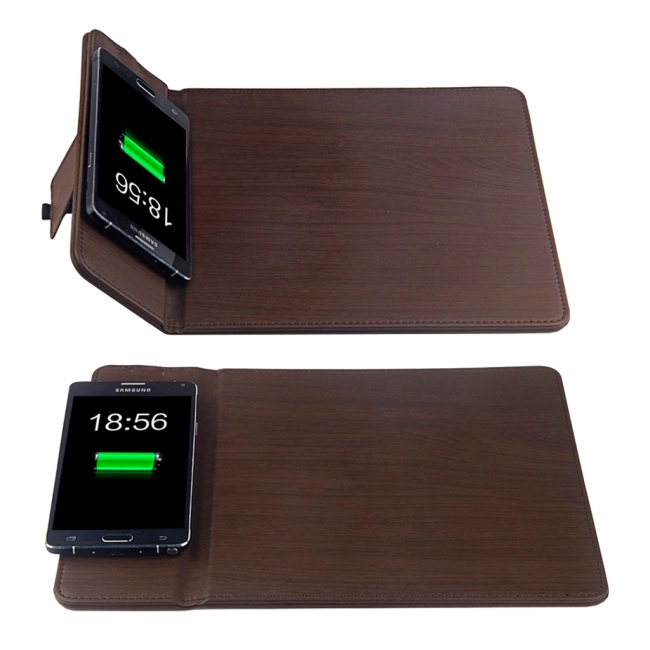 килимок для миші з зарядкою для телефону