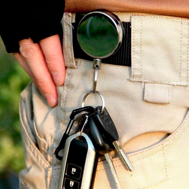 брелок ретрактор з витяжною ниткою