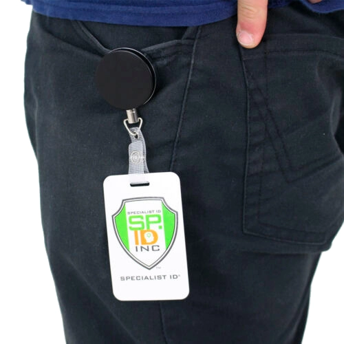 ретрактор з металевою ниткою