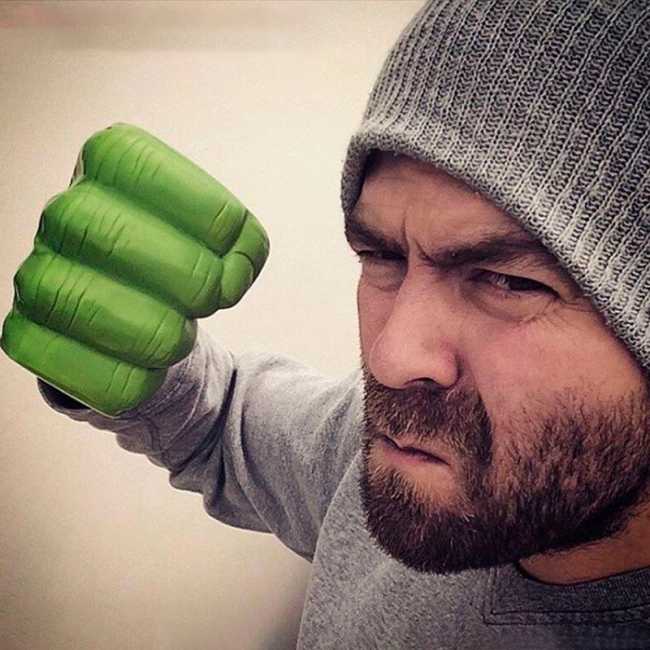 кухоль рука халка