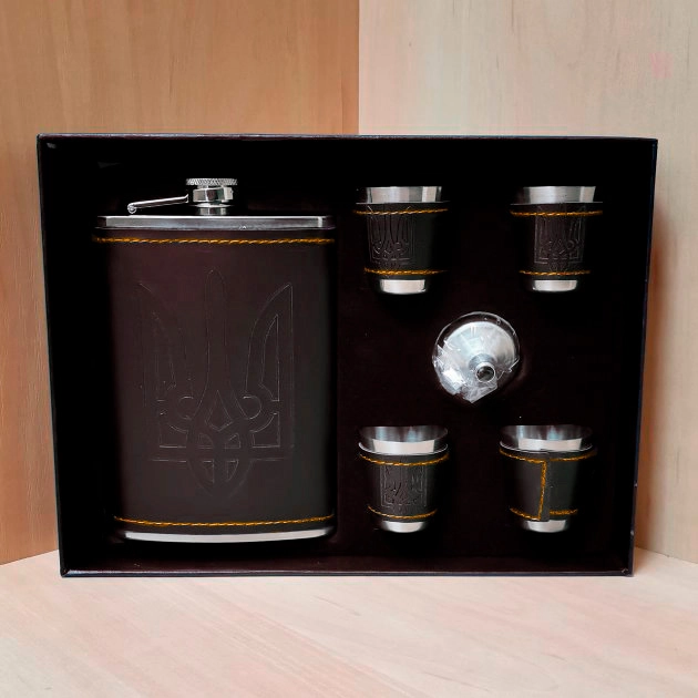 фляга с рюмками