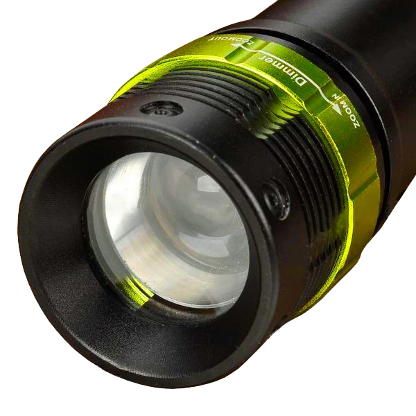 ліхтарик із зумом