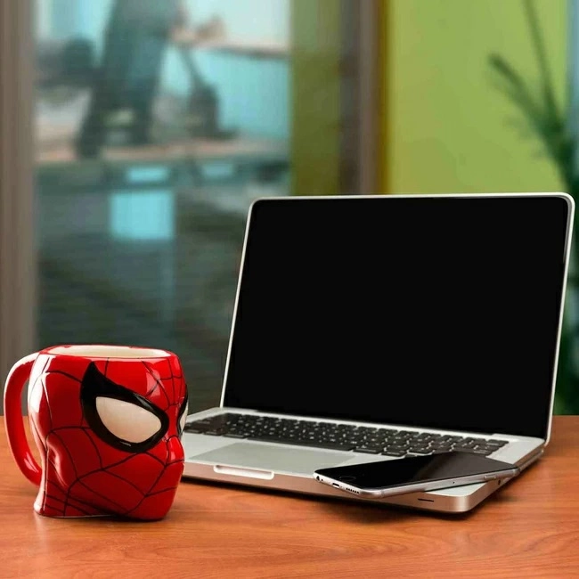 кухоль marvel spider