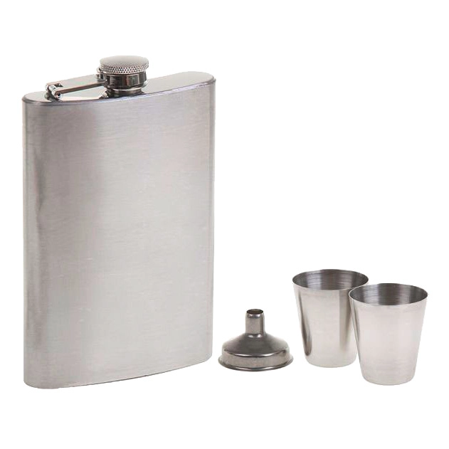 набір з флягою та чарками