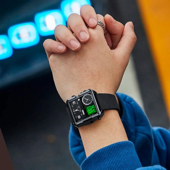 чоловічий наручний годинник з великим циферблатом