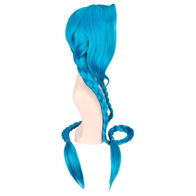 перука з двома косичками