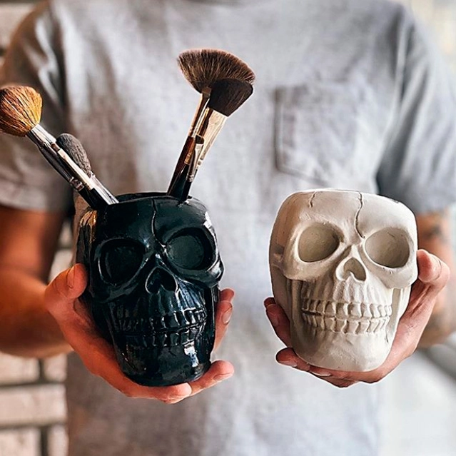 підставка череп