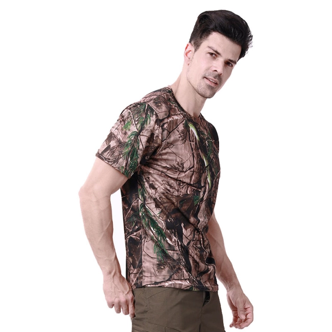 маскувальна футболка