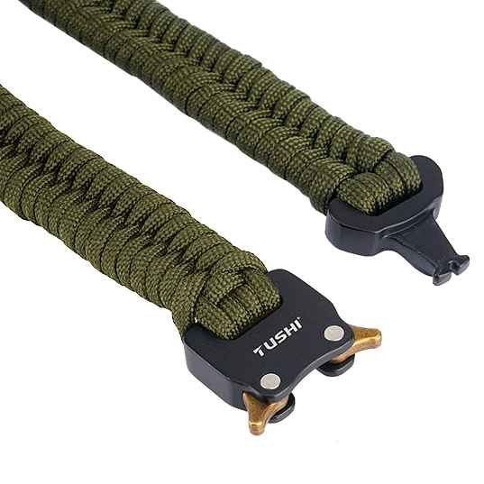 паракордовый плетеный браслет