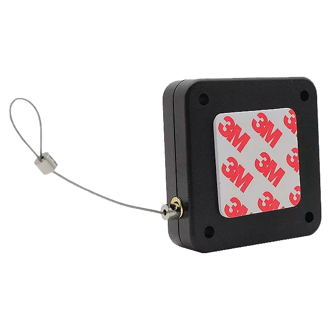 автоматичний дверний доводчик на двері