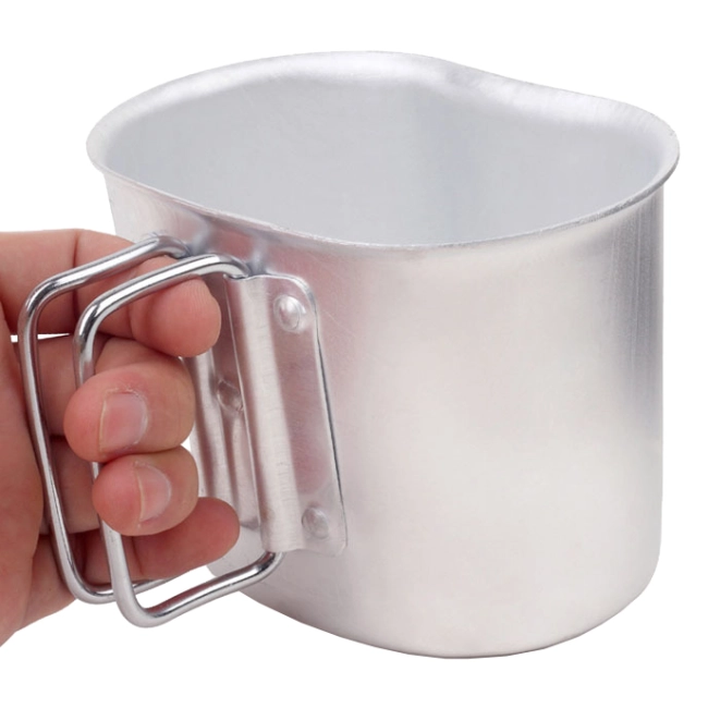 фляга з підсумком та кухлем