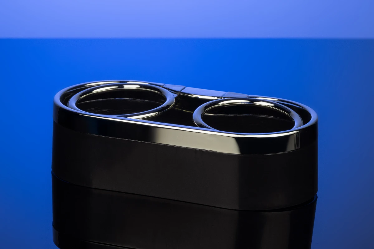 Автомобильная подставка для напитков