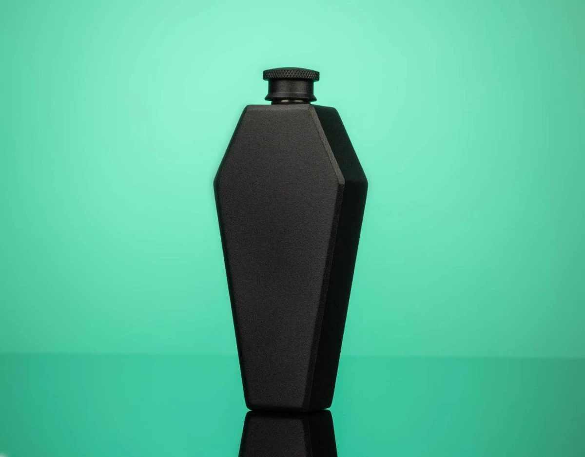 Маленька фляжка у вигляді Труни